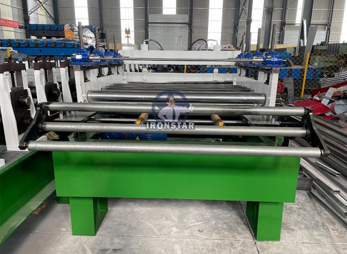 coupez à la machine 2 de longueur