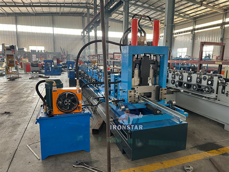 “Fully Automatic 80‑300mm CZ Purlin Roll Forming Machine, Interchangeable C and Z Purlin Sizes Forming Equipment”