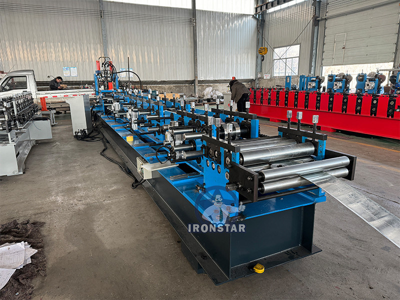“Fully Automatic 80‑300mm CZ Purlin Roll Forming Machine, Interchangeable C and Z Purlin Sizes Forming Equipment”