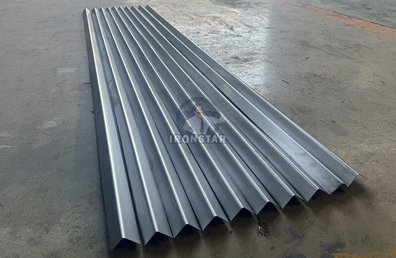 “Industrial Ceiling Angle Bead Roll Forming Machine 30x30mm High Speed 50-70m/min Metal Forming Equipment  Steel Profile Production Line ”