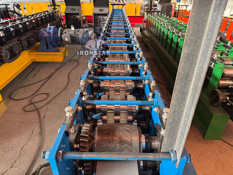 “Automatic  40mm 30mm Square Tube Roll Forming Machine Galvanized Steel Square Pipe Making Machine For Indonesia Market ”